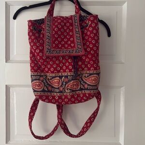 Vera Bradley EUC Red Paisley Quilted Backpack